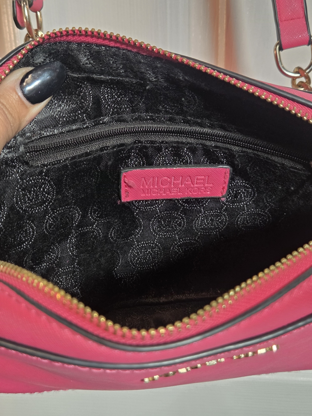 Michael Kors Jet Set Large Saffiano Leather Crossbody Bag - Dragonfruit Pink - Picture 10 of 13